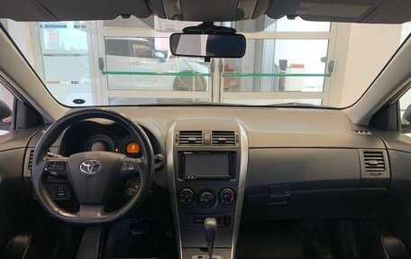 Toyota Corolla, 2011 год, 1 200 000 рублей, 12 фотография