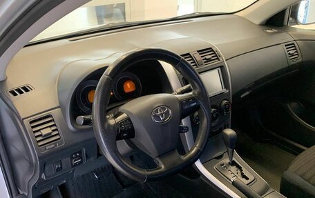 Toyota Corolla, 2011 год, 1 200 000 рублей, 14 фотография