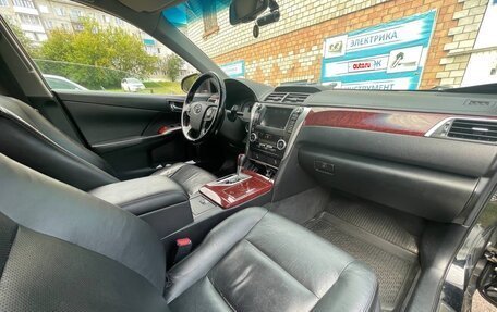 Toyota Camry, 2012 год, 1 380 000 рублей, 3 фотография