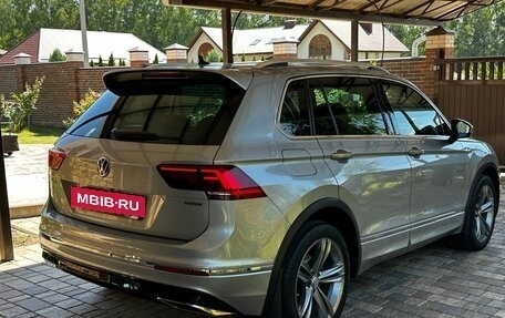 Volkswagen Tiguan II, 2019 год, 3 500 000 рублей, 5 фотография