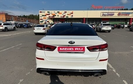 KIA Optima IV, 2018 год, 1 750 000 рублей, 2 фотография