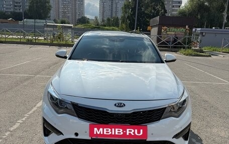 KIA Optima IV, 2018 год, 1 750 000 рублей, 4 фотография