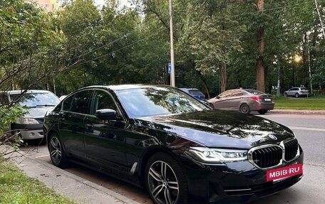 BMW 5 серия, 2020 год, 5 850 000 рублей, 4 фотография