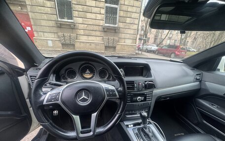 Mercedes-Benz E-Класс, 2012 год, 1 149 000 рублей, 3 фотография