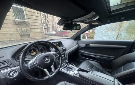 Mercedes-Benz E-Класс, 2012 год, 1 149 000 рублей, 5 фотография