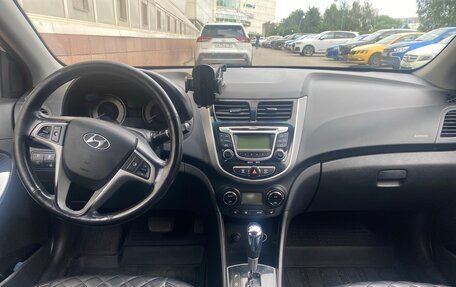 Hyundai Solaris II рестайлинг, 2013 год, 850 000 рублей, 7 фотография