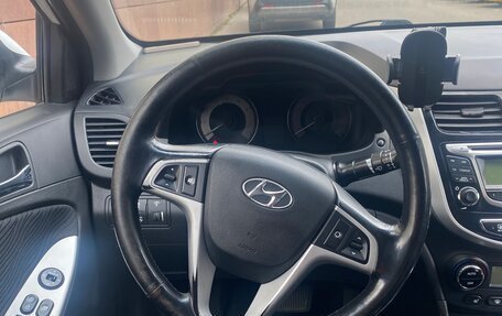 Hyundai Solaris II рестайлинг, 2013 год, 850 000 рублей, 8 фотография