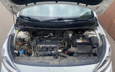 Hyundai Solaris II рестайлинг, 2013 год, 850 000 рублей, 11 фотография