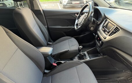 Hyundai Solaris II рестайлинг, 2019 год, 1 500 000 рублей, 14 фотография