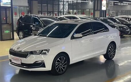 Skoda Rapid II, 2022 год, 1 165 000 рублей, 3 фотография