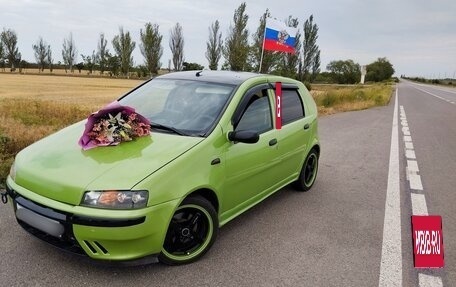 Fiat Punto III Punto Evo рестайлинг, 2003 год, 300 000 рублей, 2 фотография