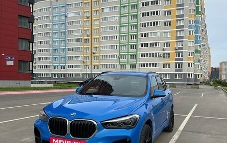 BMW X1, 2020 год, 2 350 000 рублей, 2 фотография