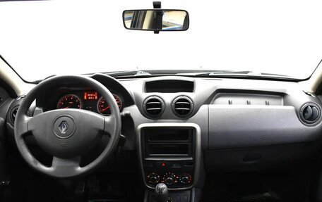 Renault Duster I рестайлинг, 2015 год, 880 000 рублей, 5 фотография