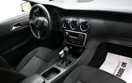 Mercedes-Benz A-Класс, 2013 год, 1 245 000 рублей, 13 фотография