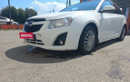 Chevrolet Cruze II, 2013 год, 700 000 рублей, 5 фотография