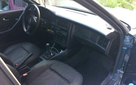 Audi 80, 1991 год, 300 000 рублей, 6 фотография