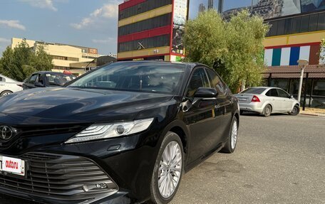 Toyota Camry, 2018 год, 3 100 000 рублей, 6 фотография