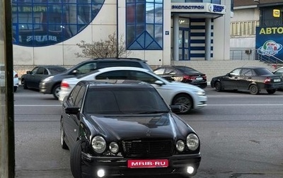 Mercedes-Benz E-Класс, 1998 год, 670 000 рублей, 1 фотография