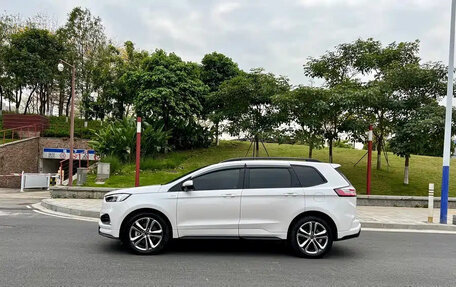 Ford Edge II рестайлинг, 2022 год, 2 270 103 рублей, 8 фотография