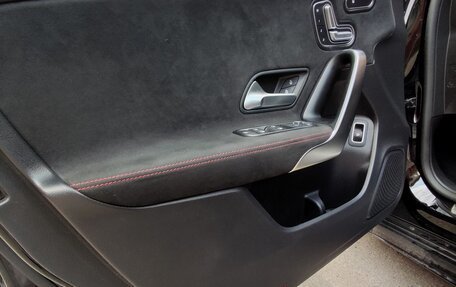 Mercedes-Benz CLA, 2020 год, 3 200 000 рублей, 12 фотография