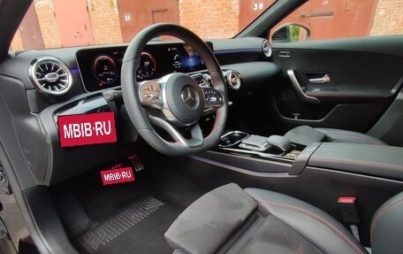 Mercedes-Benz CLA, 2020 год, 3 200 000 рублей, 13 фотография