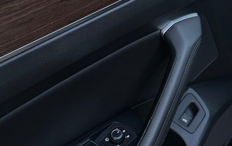 Volkswagen Passat B8 рестайлинг, 2016 год, 2 230 000 рублей, 24 фотография