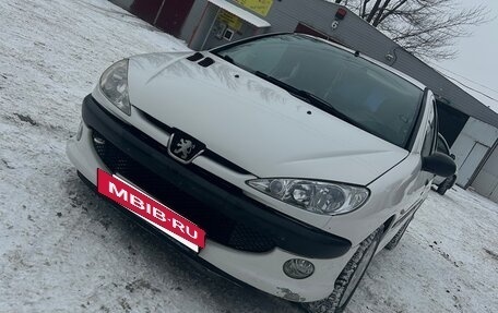 Peugeot 206, 2007 год, 400 000 рублей, 2 фотография
