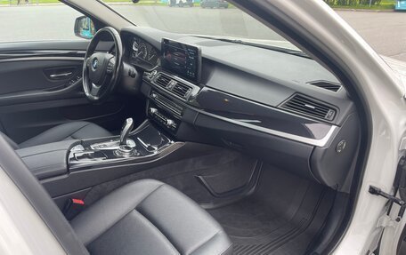BMW 5 серия, 2016 год, 1 820 000 рублей, 14 фотография