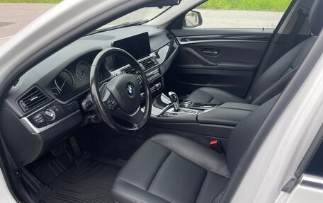 BMW 5 серия, 2016 год, 1 820 000 рублей, 15 фотография