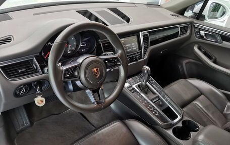 Porsche Macan I рестайлинг, 2015 год, 2 870 000 рублей, 9 фотография
