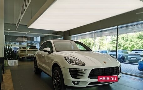 Porsche Macan I рестайлинг, 2015 год, 2 870 000 рублей, 3 фотография