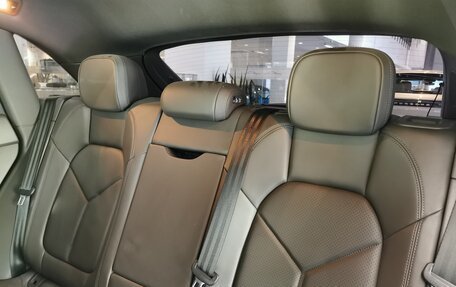 Porsche Macan I рестайлинг, 2015 год, 2 870 000 рублей, 33 фотография