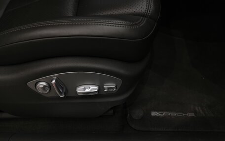 Porsche Macan I рестайлинг, 2015 год, 2 870 000 рублей, 39 фотография