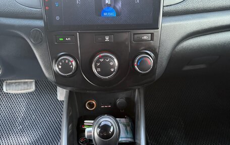 KIA Cerato III, 2010 год, 950 000 рублей, 2 фотография