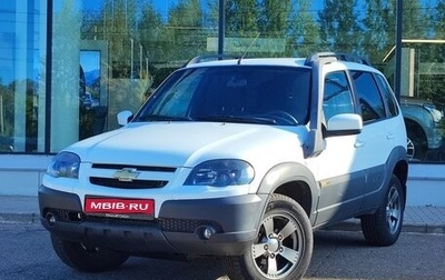 Chevrolet Niva I рестайлинг, 2017 год, 650 000 рублей, 1 фотография