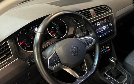 Volkswagen Tiguan II, 2021 год, 3 080 000 рублей, 8 фотография