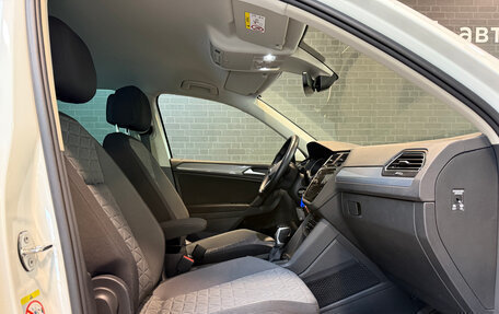 Volkswagen Tiguan II, 2021 год, 3 080 000 рублей, 9 фотография