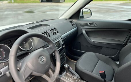 Skoda Yeti I рестайлинг, 2017 год, 1 435 000 рублей, 15 фотография