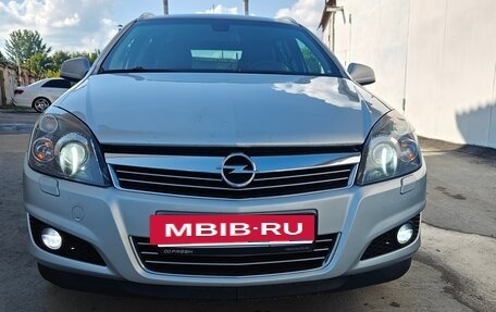 Opel Astra H, 2012 год, 750 000 рублей, 2 фотография