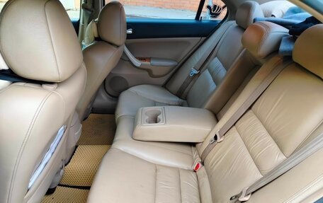 Honda Accord VII рестайлинг, 2005 год, 750 000 рублей, 25 фотография
