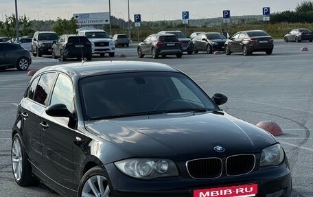 BMW 1 серия, 2007 год, 650 000 рублей, 6 фотография