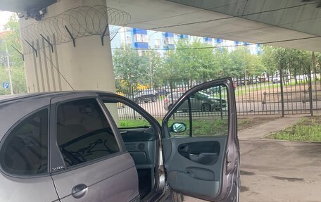 Renault Scenic III, 1999 год, 17 фотография