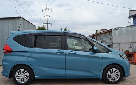 Honda Freed II, 2018 год, 1 580 000 рублей, 3 фотография