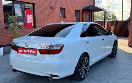 Toyota Camry, 2017 год, 2 500 000 рублей, 8 фотография