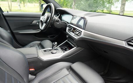 BMW 3 серия, 2021 год, 4 500 000 рублей, 11 фотография