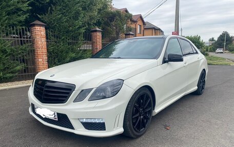 Mercedes-Benz E-Класс, 2011 год, 1 500 000 рублей, 3 фотография