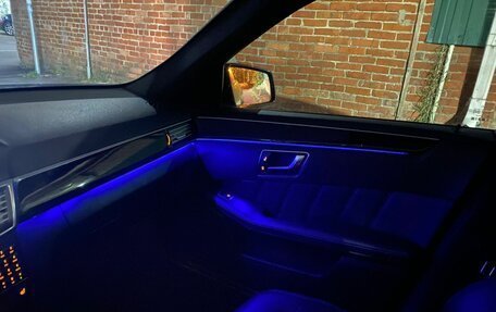 Mercedes-Benz E-Класс, 2011 год, 1 500 000 рублей, 6 фотография