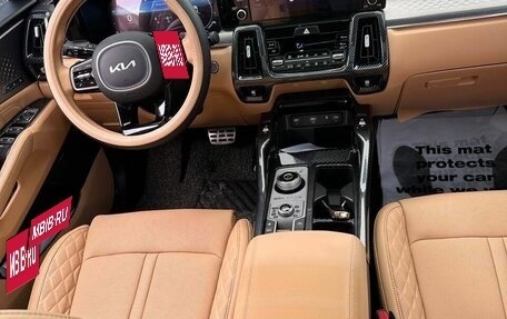 KIA Carnival, 2021 год, 2 400 000 рублей, 12 фотография
