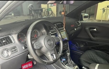 Volkswagen Polo VI (EU Market), 2012 год, 920 000 рублей, 11 фотография