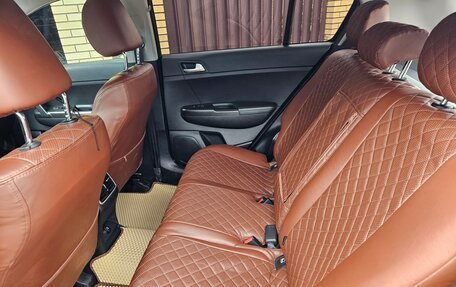 KIA Sportage IV рестайлинг, 2018 год, 1 800 000 рублей, 4 фотография